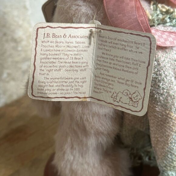 Boyds Bear Truffles O’ Pigg NWT with Original Body’s Metal Stand - Picture 2 of 5